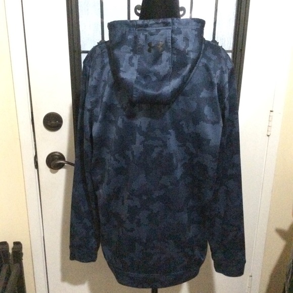 Unisex Under Armour Coldgear digital camo hoodie - Picture 3 of 6